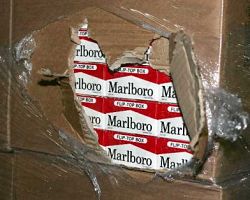 Έστελναν λαθραία τσιγάρα μέσω του … ταχυδρομείου